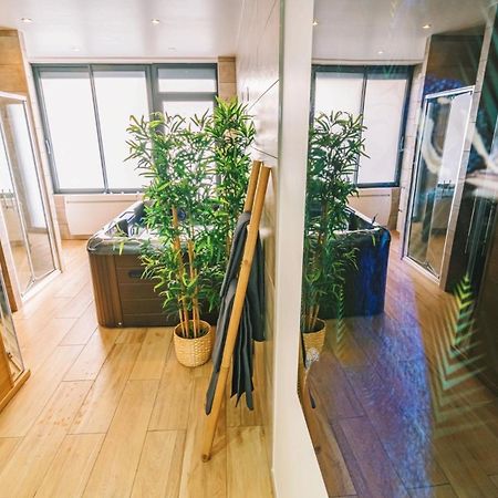 Spa Appartement O Temps Suspendu Reims Centre Sauna Et Jacuzzi ภายนอก รูปภาพ
